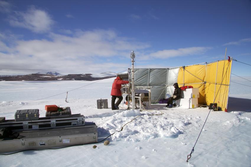 John Higgins and Melissa Rohde work with the Eclipse Drill at Allan Hills, Antarctica, during the 2010-2011 summer field season
