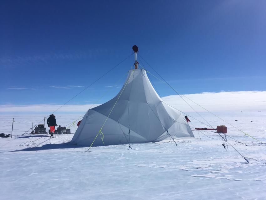 The drill tent for the Foro 400 drill in use for its first time at Allan Hills, Antarctica, during the 2019/20 field season.