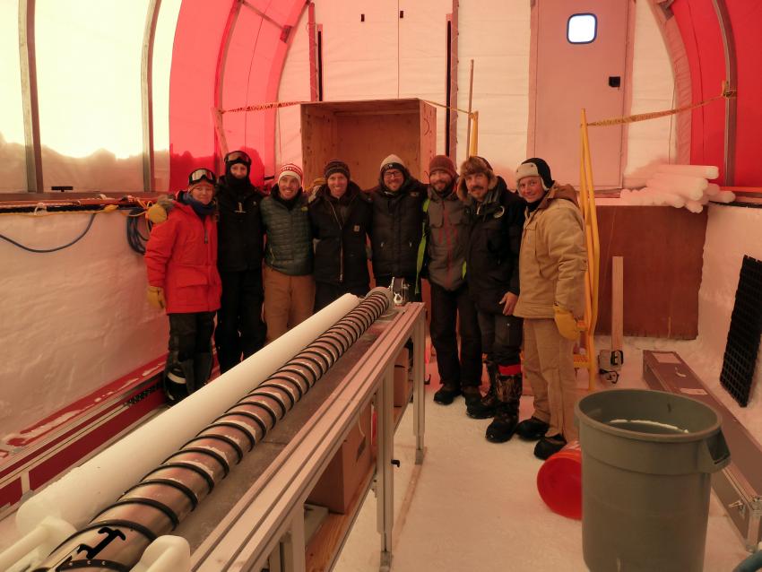 The IDD field test crew during a special visit from our Danish colleagues Steffen Bo-Hansen (second from right) and Trevor Popp (fourth from right)