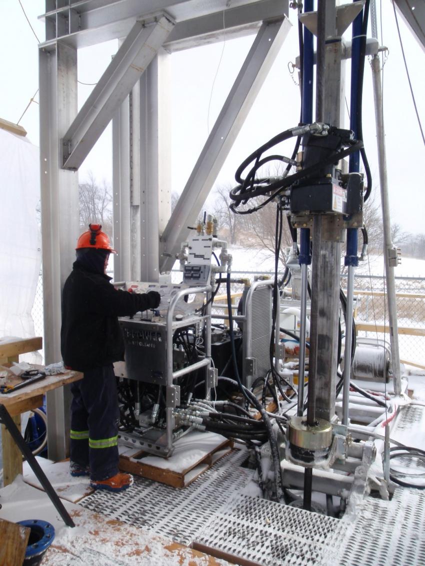 Testing the ASIG Drill at the ice well facility.